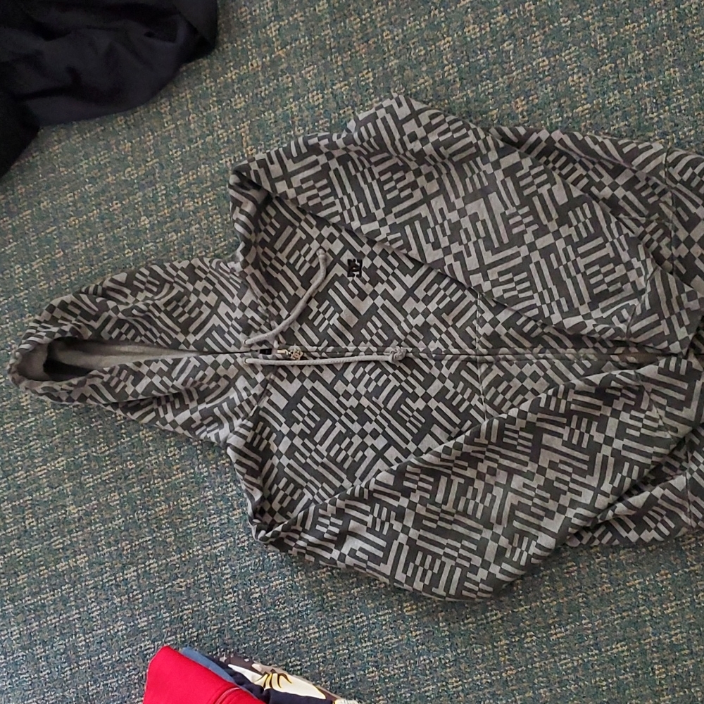 DC graphic full zip hoodie medium